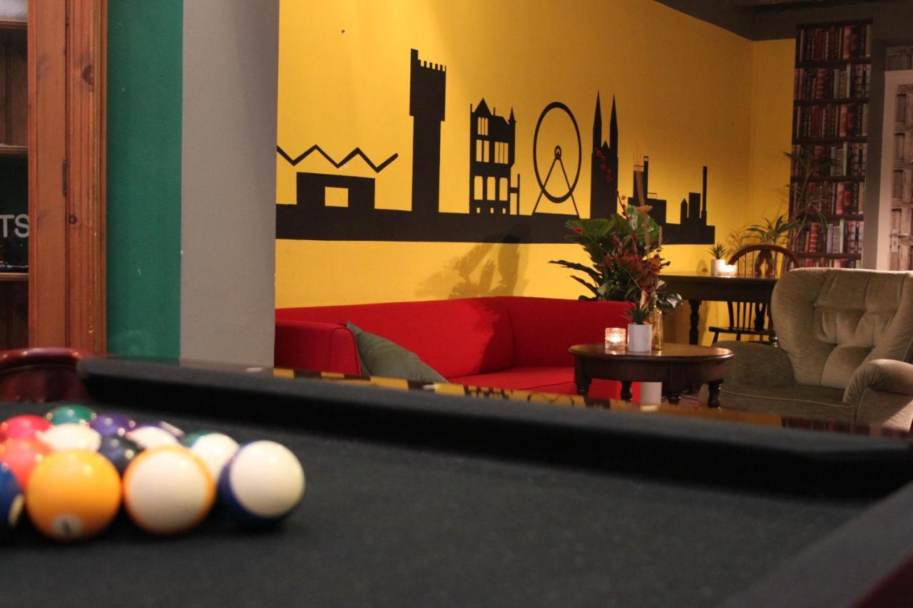Hostel Roots Тилбург Экстерьер фото